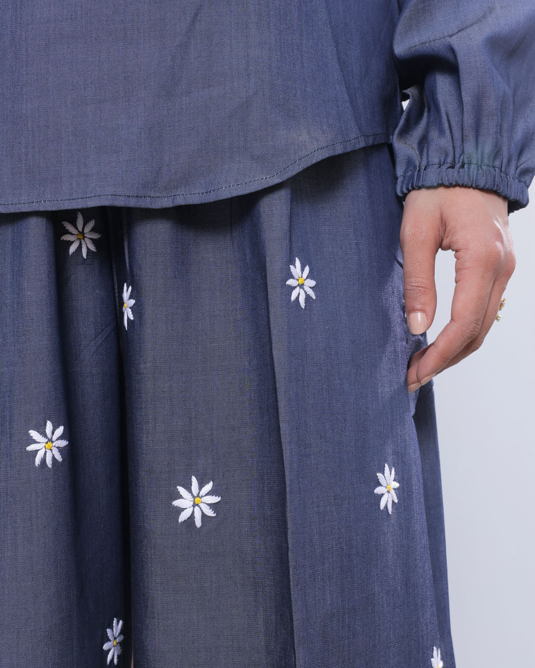 Sol Tencel Denim Relaxed Trousers
