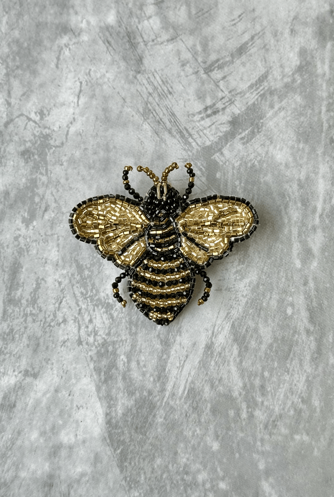 Honeybee Brooch - AMBR INDIA - #tag1# -