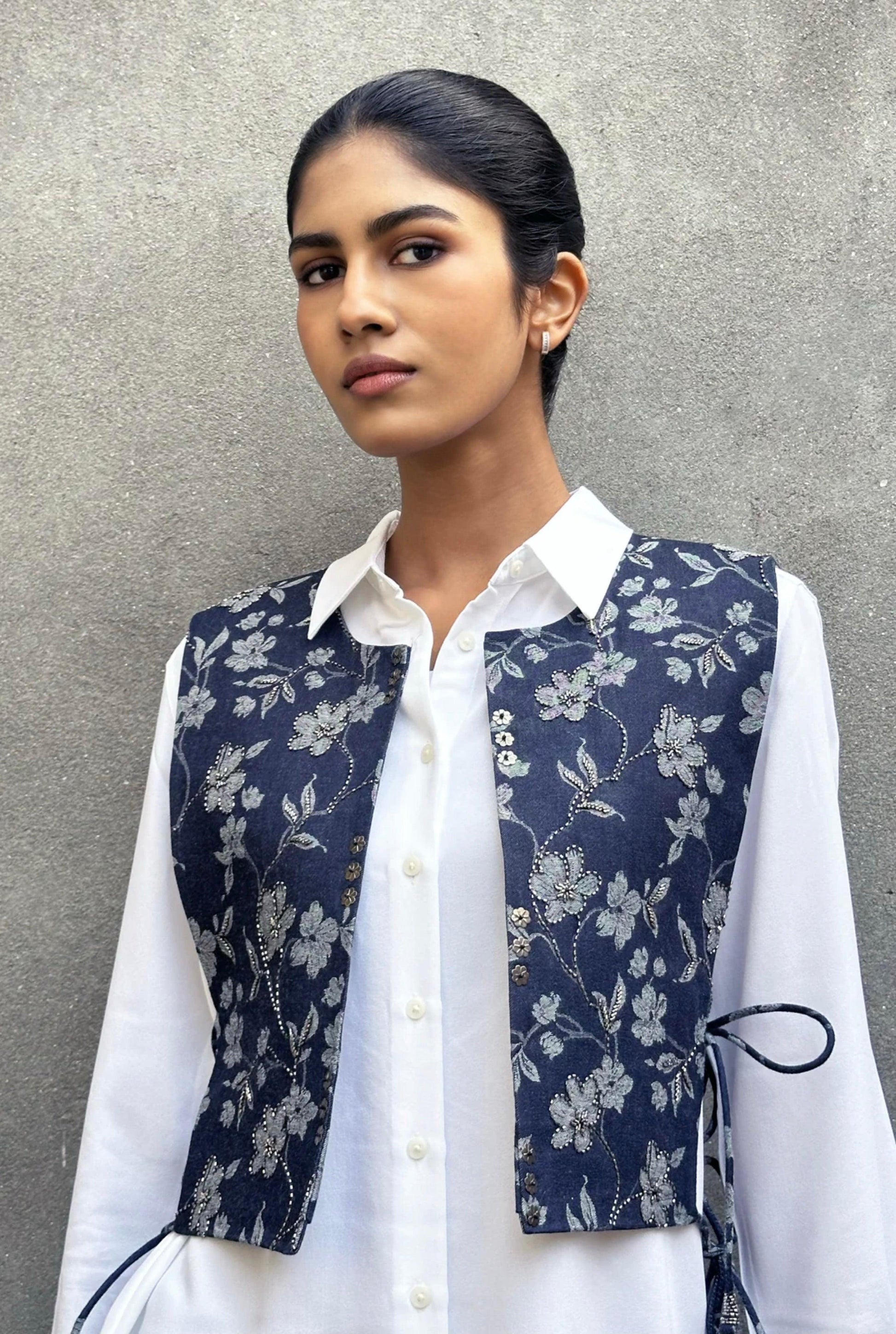 Luna Denim Gilet - AMBR INDIA - #tag1# -