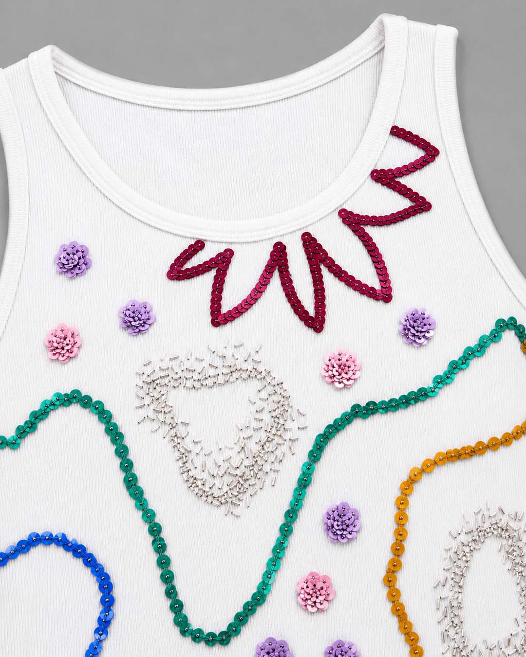Abstract Ribbed Tank Top – White