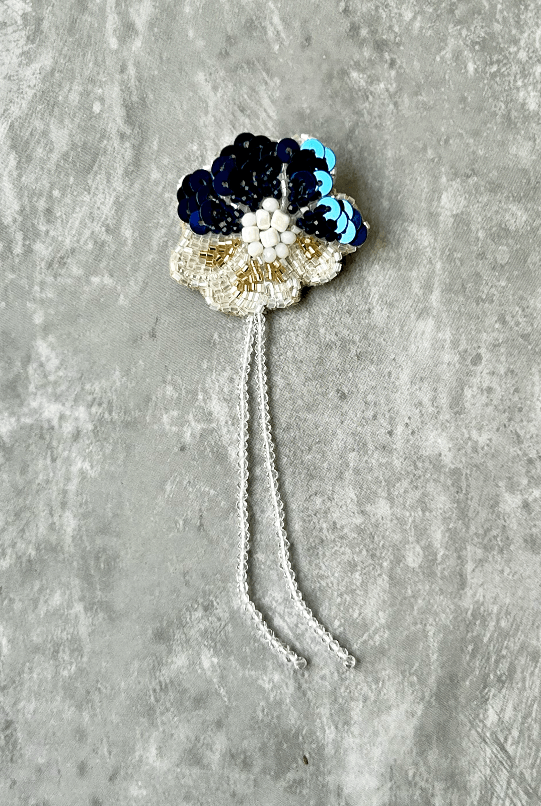 Blue and White Flower Brooch - AMBR INDIA - #tag1# - #tag2# - #tag3# - #tag4#