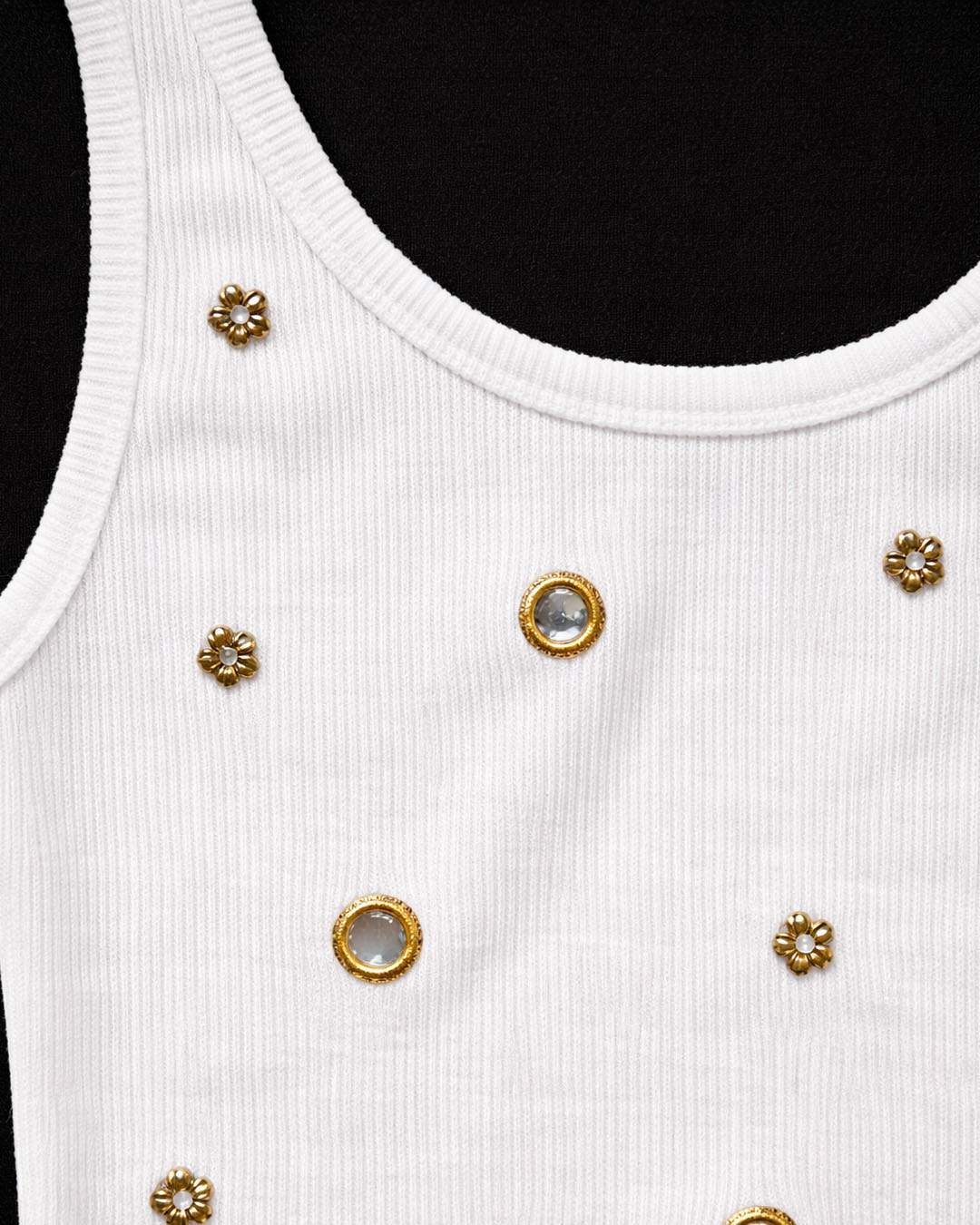 Mirror embroidery Ribbed Top - White